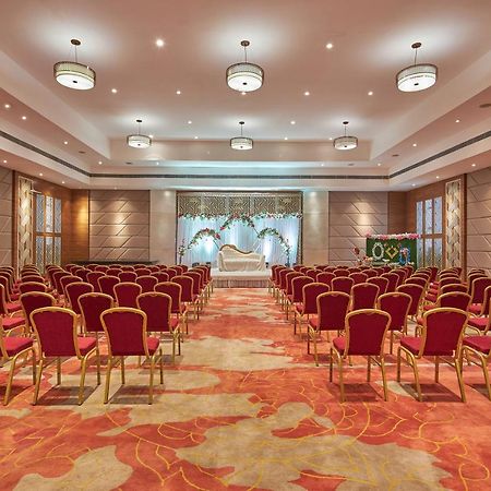 Royal Orchid Central Grazia, Navi Mumbai Exterior foto