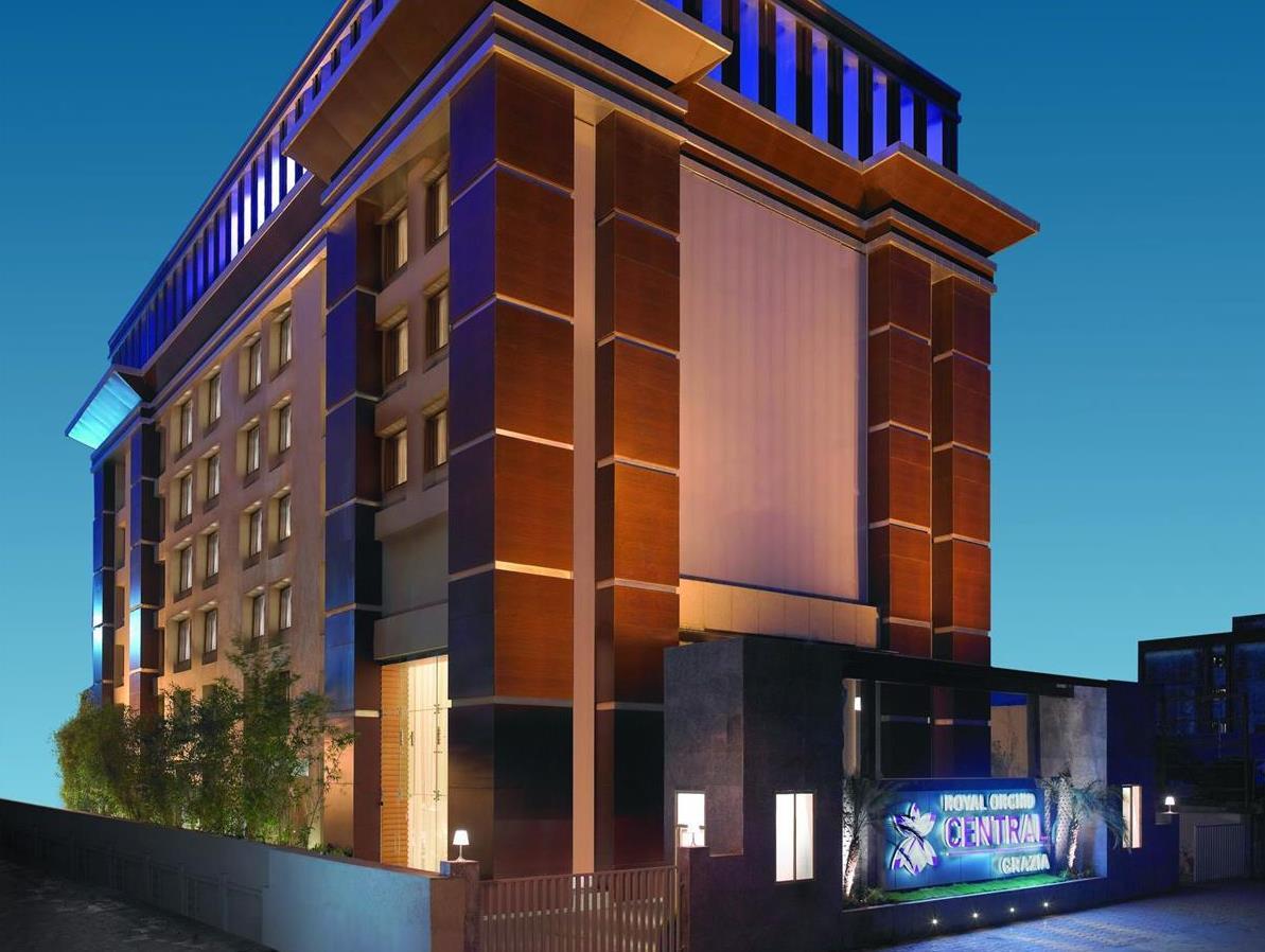 Royal Orchid Central Grazia, Navi Mumbai Exterior foto